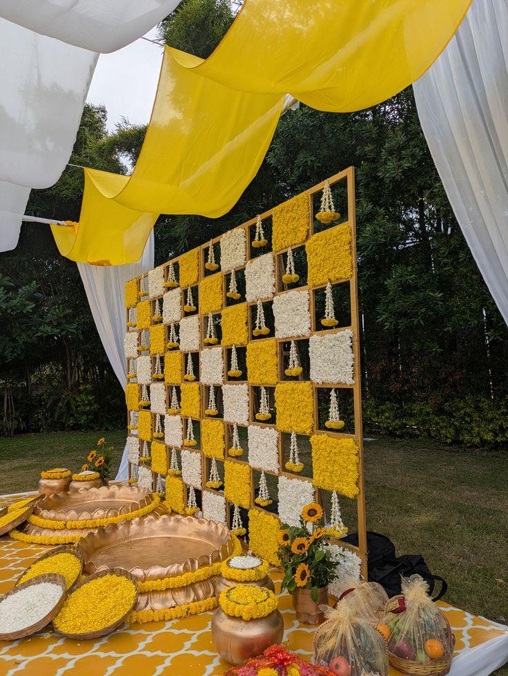Yellow and white marigold checker wall