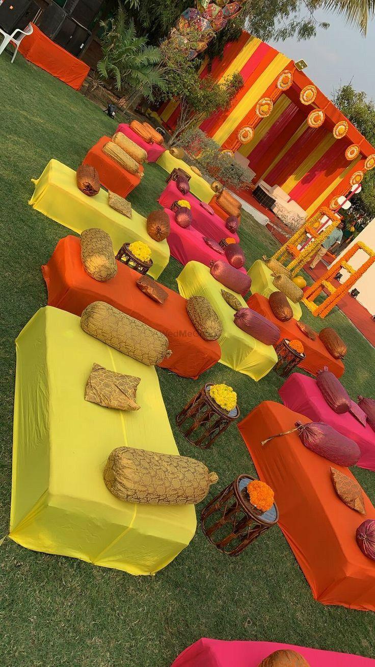 Lawn Haldi Baithak