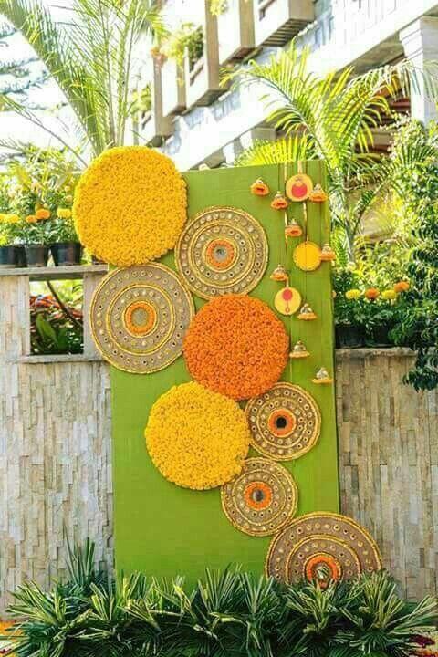 Marigold disc photo wall